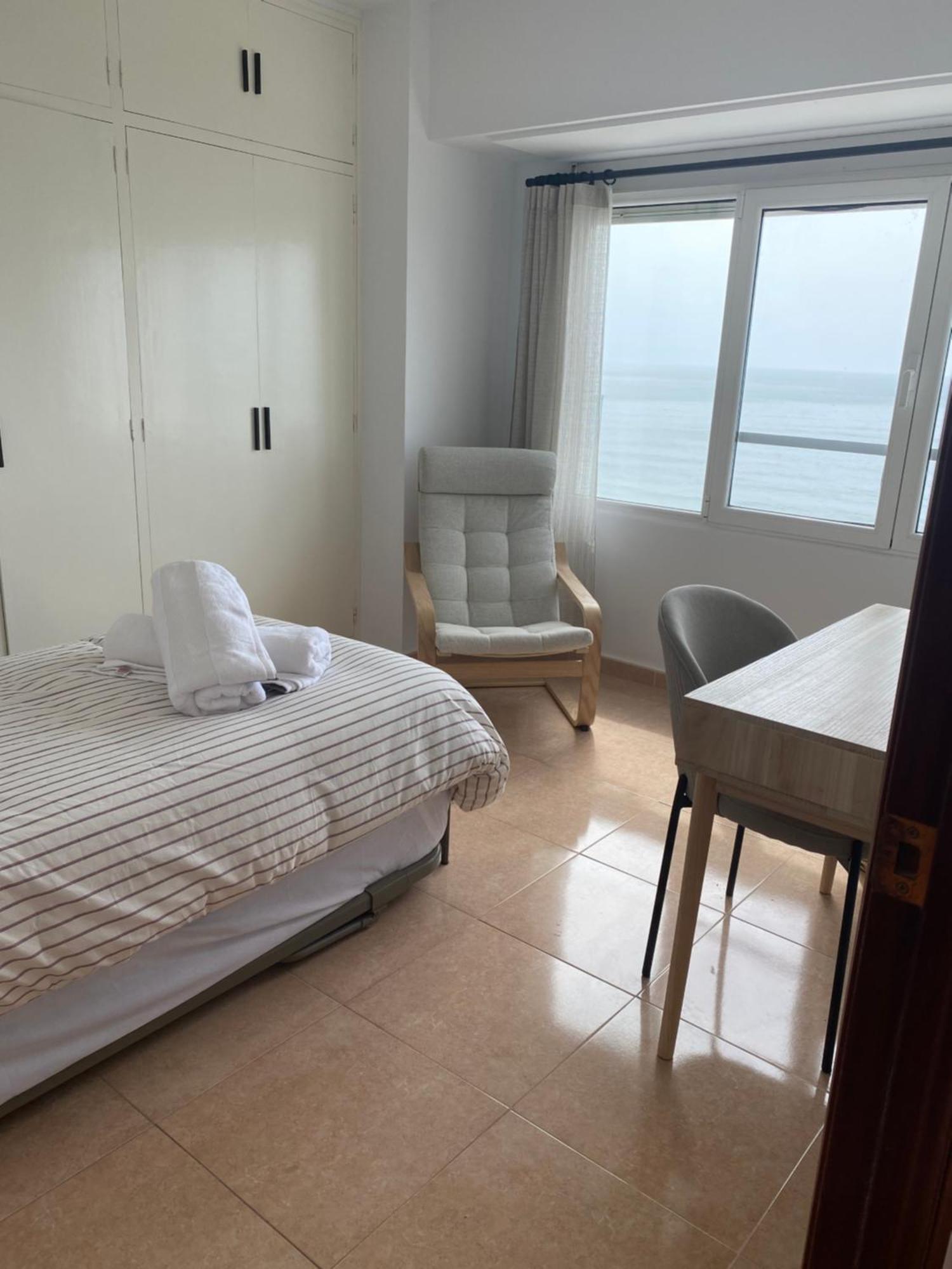 Apartamento Con Terraza Vista Al Mar Malagueta Малага Екстер'єр фото